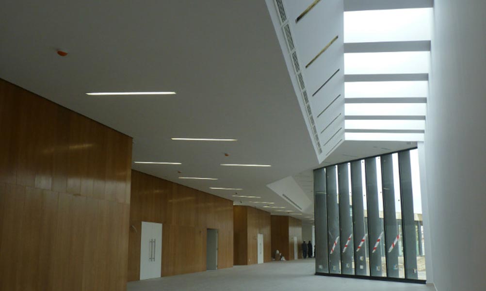 Rudi's visit to the Palace of Justice of Huesca