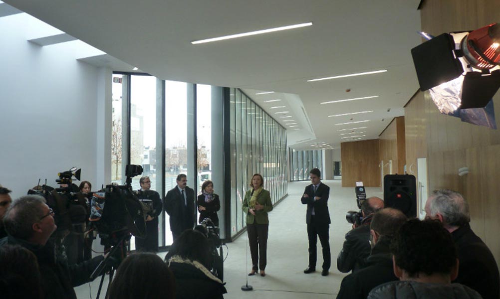 Rudi's visit to the Palace of Justice of Huesca